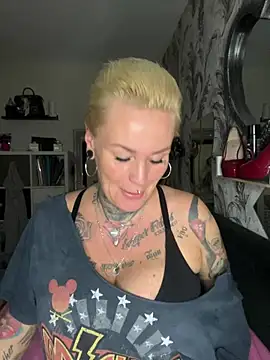 InkedMissLaBaehm online show from August 2, 2026, 11:14 pm