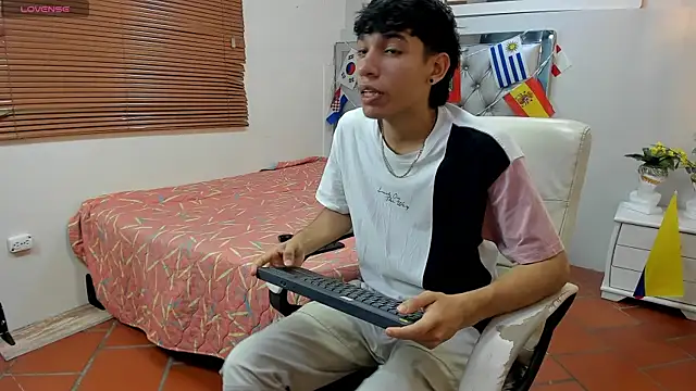 Jake Falcon online show from July 16, 2026, 11:38 am