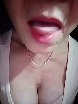 po sexy online show from June 15, 2026, 3:25 pm