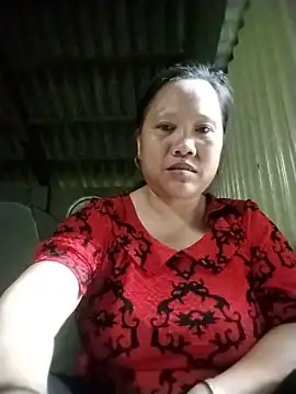 Chily-yy online show from July 27, 2026, 3:46 am