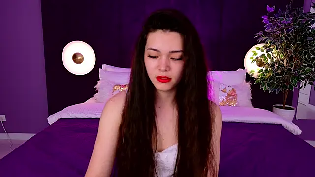 MaddieMeyer online show from July 23, 2026, 3:37 am