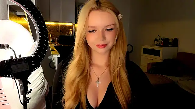 viyy online show from July 10, 2026, 5:15 pm