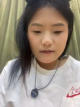 duoduobb2026 online show from July 27, 2026, 2:40 am