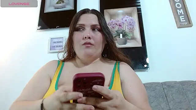 Snapshot of chantal_bigboobis chatting on July 30, 2026, 7:24 pm chantal bigboobis online show from July 30, 2026, 7:24 pm