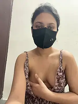 kavyq3791 online show from July 10, 2026, 11:57 am