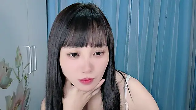 Yesqiko online show from July 23, 2026, 4:49 pm