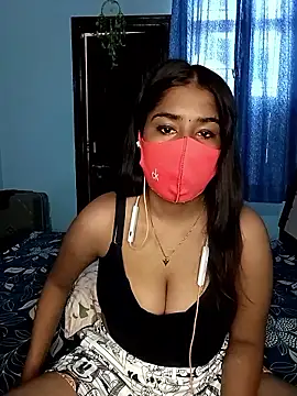 ShanayaRoseXO online show from June 16, 2026, 3:53 am