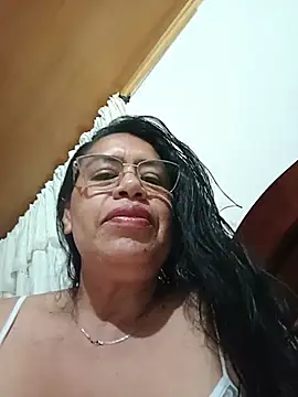 Emilif  online show from August 5, 2026, 2:36 am