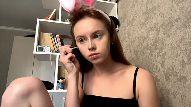 Mollybeans online show from July 1, 2026, 1:24 pm