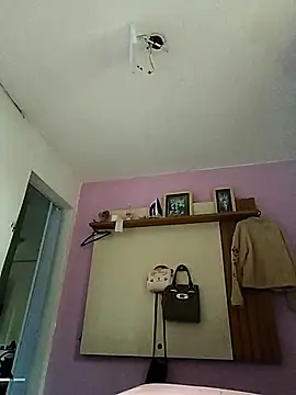 Snapshot of _Ana_paula_ chatting on August 3, 2026, 4:44 pm Ana paula online show from August 3, 2026, 4:44 pm