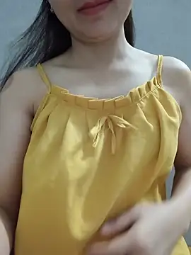 camri-zz online show from July 14, 2026, 7:52 pm