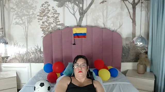 Sallydickinson online show from July 2, 2026, 3:40 pm