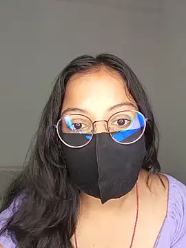 hottydisha online show from June 17, 2026, 2:14 am