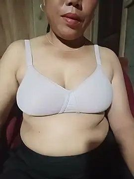 Lotus 09 online show from July 16, 2026, 3:51 pm