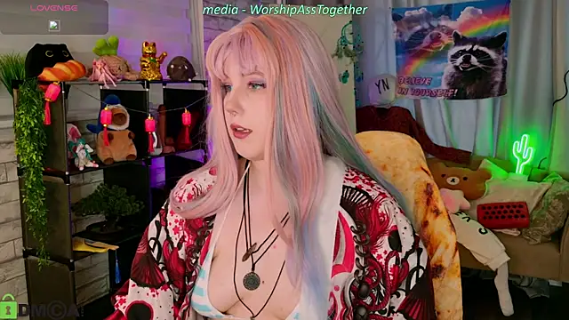 Candy-yeah online show from July 19, 2026, 1:09 am