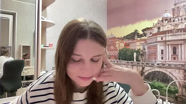 HwaTrippel online show from June 20, 2026, 7:16 pm