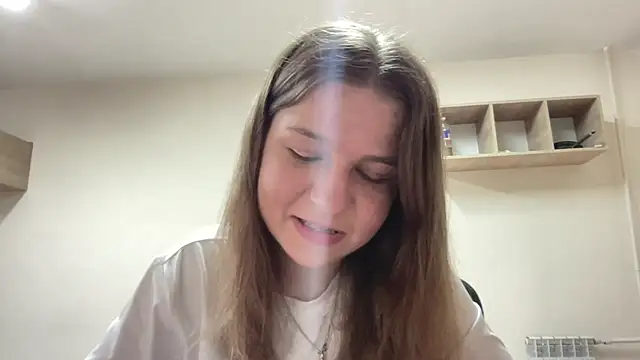 HwaTrippel online show from June 28, 2026, 6:03 pm