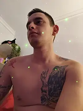 DANTECROS online show from July 20, 2026, 3:21 am