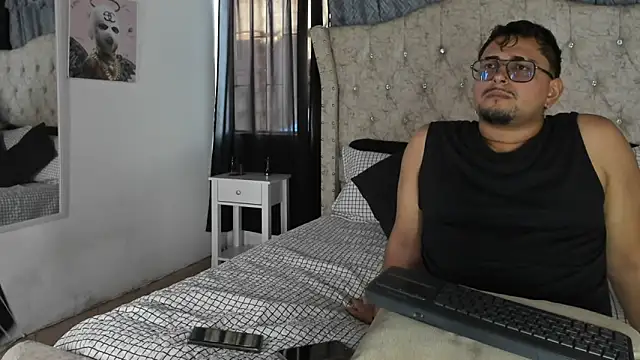  urbantemptation online show from June 19, 2026, 8:12 pm