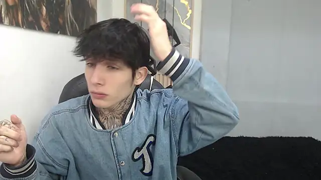 Cry thereal online show from June 21, 2026, 1:46 pm