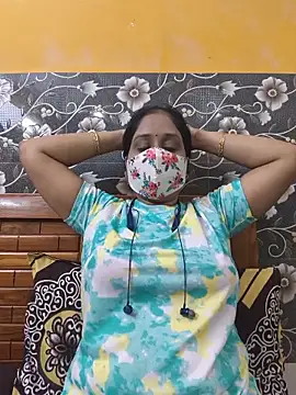 Snapshot of Garimaa_Cherry chatting on June 22, 2026, 5:54 pm Garimaa Cherry online show from June 22, 2026, 5:54 pm