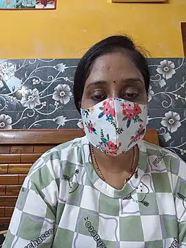 Snapshot of Garimaa_Cherry chatting on July 8, 2026, 9:19 pm Garimaa Cherry online show from July 8, 2026, 9:19 pm