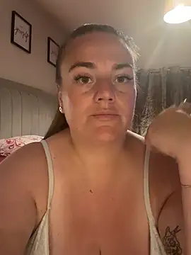 Bustygem  online show from July 20, 2026, 10:12 pm