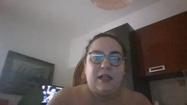 Snapshot of MissEva10 chatting on June 27, 2026, 12:15 am MissEva10 online show from June 27, 2026, 12:15 am