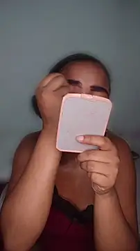 HeLiSa69ebony online show from June 20, 2026, 3:53 am