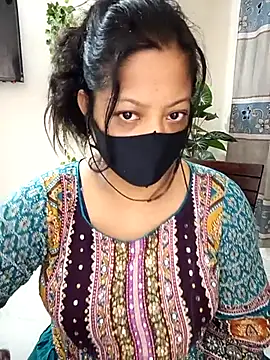 Cute Ishita103 online show from July 10, 2026, 8:44 pm