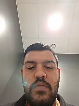 AjAj1985 online show from June 25, 2026, 6:07 am
