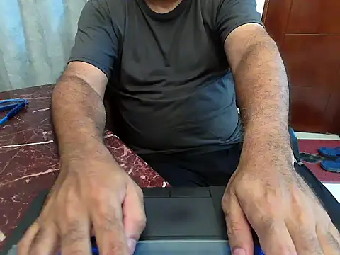 desipapaxx online show from July 4, 2026, 5:30 pm