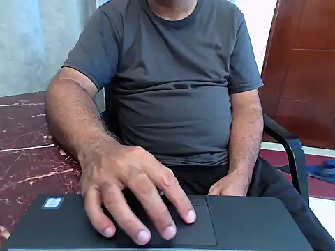 desipapaxx online show from July 28, 2026, 7:39 pm