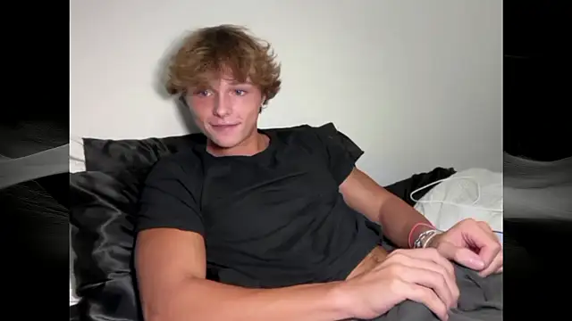 JackedVander online show from July 3, 2026, 2:40 am