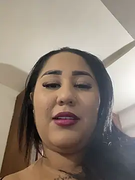 Snapshot of Valentina_Tilly chatting on June 24, 2026, 10:31 pm Valentina Tilly online show from June 24, 2026, 10:31 pm