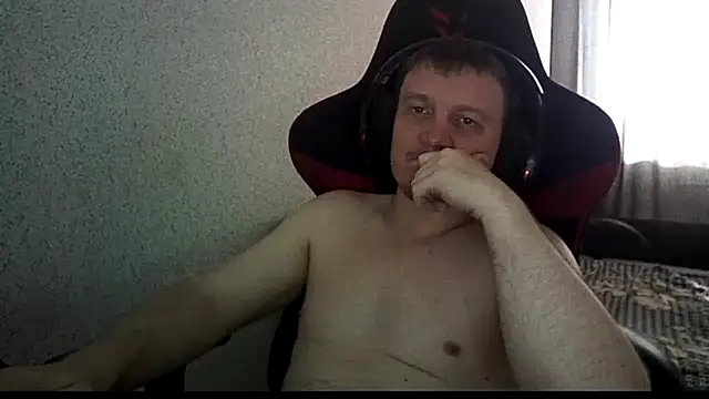 MysteriousWanderer online show from July 26, 2026, 2:31 am