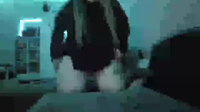Snapshot of _Cally_cat_ chatting on July 13, 2026, 7:49 pm Cally cat online show from July 13, 2026, 7:49 pm
