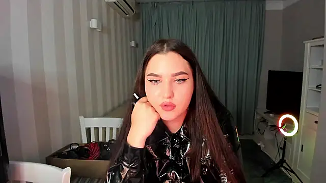 Snapshot of LatexDominatrix chatting on July 1, 2026, 10:20 pm LatexDominatrix online show from July 1, 2026, 10:20 pm