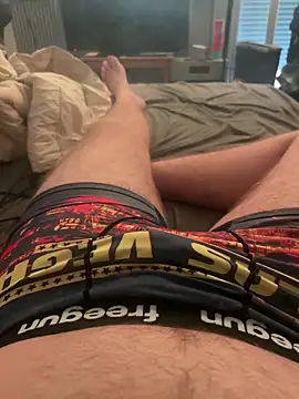 youngchubbybear20 online show from June 29, 2026, 6:19 pm