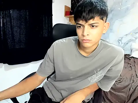 Snapshot of slim_dirtyxx1 chatting on July 2, 2026, 8:04 pm slim dirtyxx1 online show from July 2, 2026, 8:04 pm