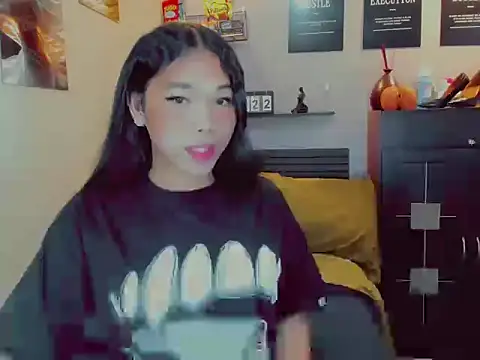 Foxybitch megan online show from July 7, 2026, 1:52 am