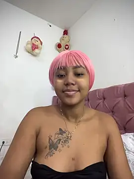 Mayrobert01 online show from July 15, 2026, 10:26 pm