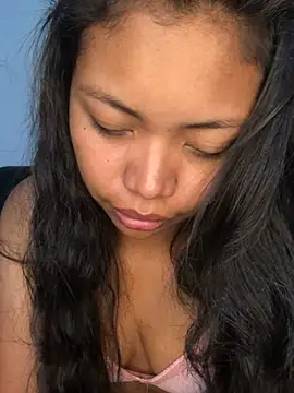 Alisson-Evans online show from July 8, 2026, 3:44 am