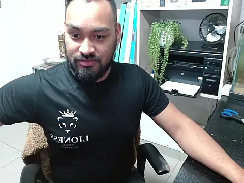 Snapshot of Ethan_cock chatting on July 18, 2026, 5:22 am Ethan cock online show from July 18, 2026, 5:22 am