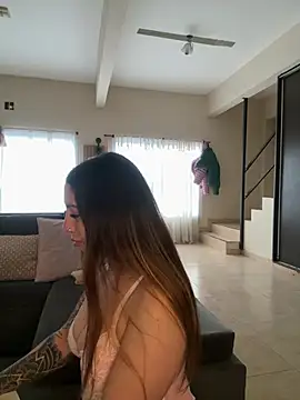 Lanna69s online show from July 8, 2026, 7:51 pm