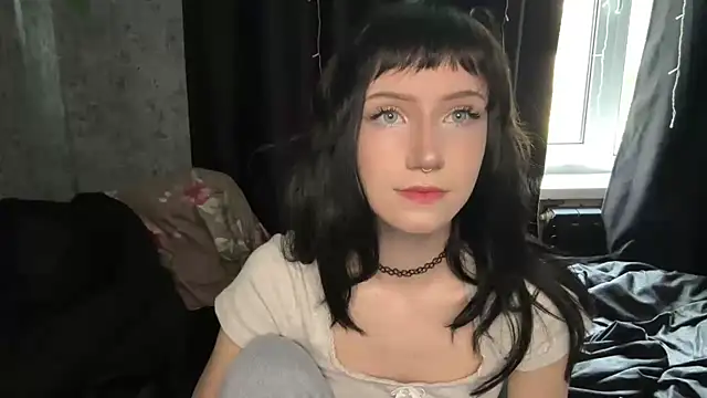 Silfara online show from July 16, 2026, 4:40 am
