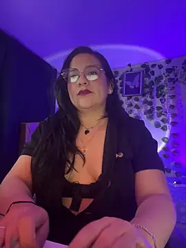 IVYGRETA online show from July 15, 2026, 4:51 am