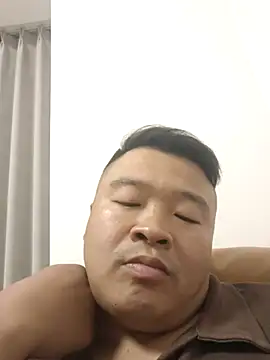 xiaowu2323 online show from July 12, 2026, 3:36 pm