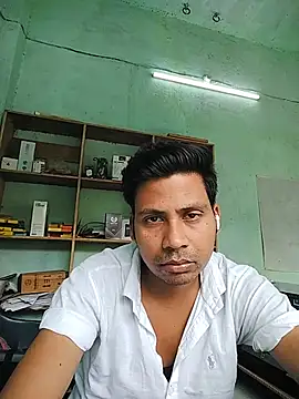 Snapshot of guru8340 chatting on July 18, 2026, 10:08 am guru8340 online show from July 18, 2026, 10:08 am