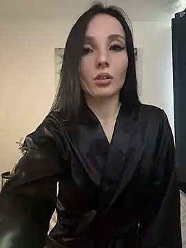FoxxyStarr online show from July 16, 2026, 8:31 am